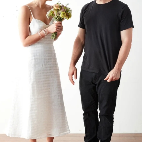 Lulus Mesh Sleeveless MIdi Dress - Picture 4 of 4